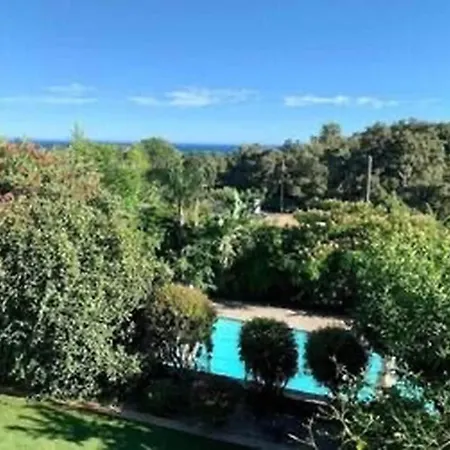 Pamplemouse Prestige Villa